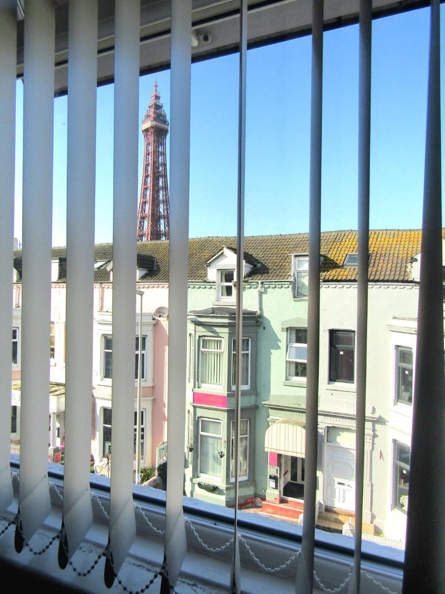 Wilsons Hotel - Blackpool Tower View Eksteriør billede